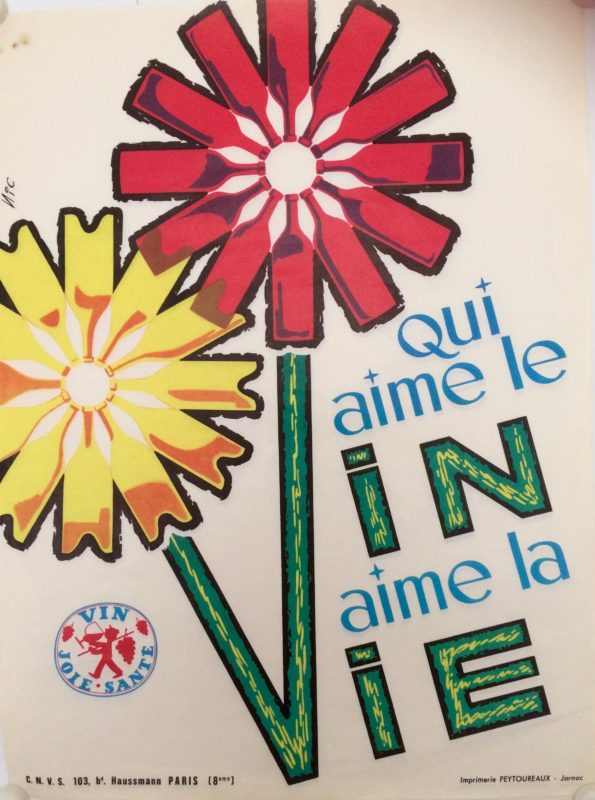 Qui aime le vin aime la vie poster with two flowers with bottles as petals and the letter V in the words Vin and Vie as their stems